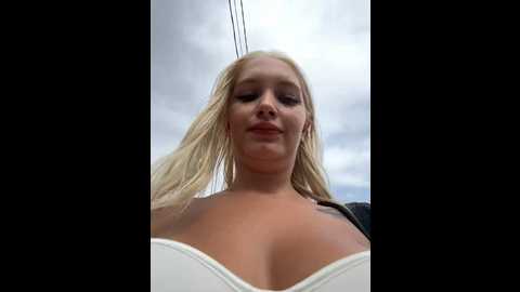 milkyy_wway @ stripchat on 20241013
