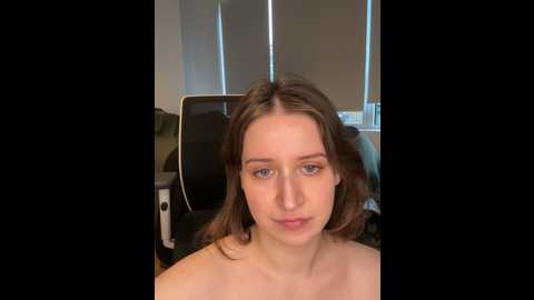 nerdynina @ stripchat on 20241013