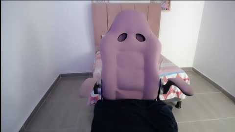 _18_laura @ stripchat on 20241014