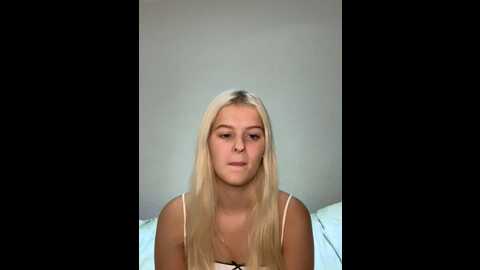 allylove03 @ stripchat on 20241014