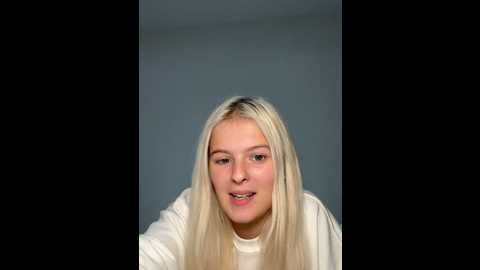 allylove03 @ stripchat on 20241014