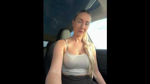 cutieemy @ stripchat on 20241014