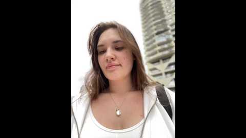 holly_molii @ stripchat on 20241014