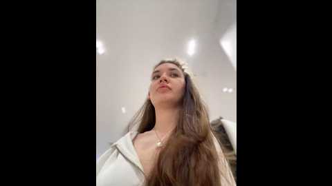 holly_molii @ stripchat on 20241014