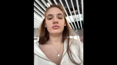 holly_molii @ stripchat on 20241014