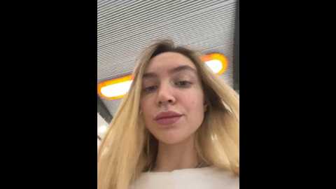 miss_elfie @ stripchat on 20241014