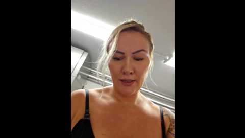 nastymilf_ @ stripchat on 20241014