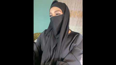 zeynep_lahsen @ stripchat on 20241014