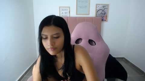 _18_laura @ stripchat on 20241015