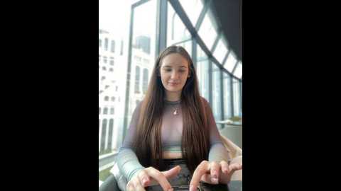 holly_molii @ stripchat on 20241015