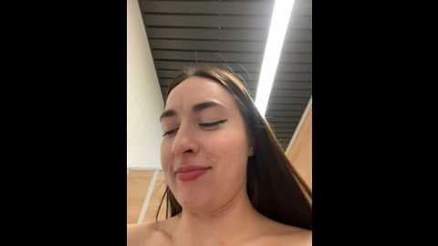 holly_play @ stripchat on 20241015