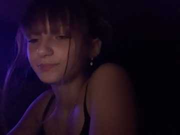 lilcutie233 @ stripchat on 20241015