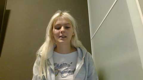 allylove03 @ stripchat on 20241016