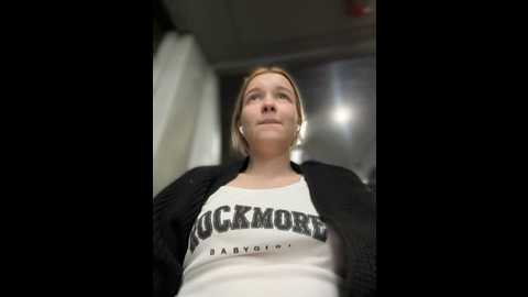 baby_tiny @ stripchat on 20241017