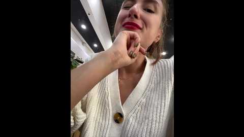 dina_tease @ stripchat on 20241017