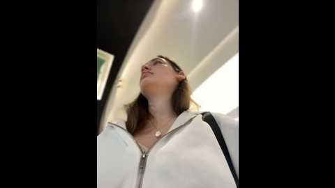 holly_molii @ stripchat on 20241017