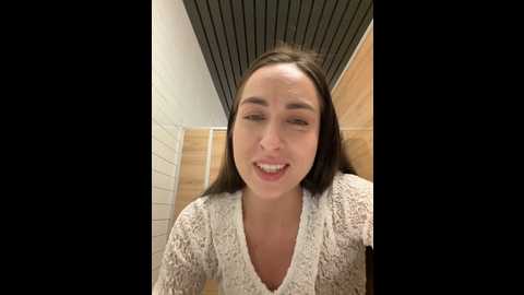 holly_play @ stripchat on 20241017