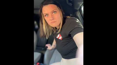 ladylena1 @ stripchat on 20241017