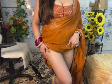 mahimagicdoll_desi @ stripchat on 20241017