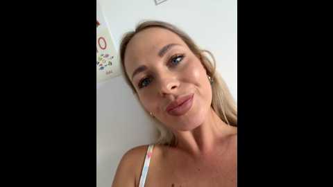 streetdoll @ stripchat on 20241017