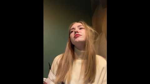 aniemiller @ stripchat on 20241018
