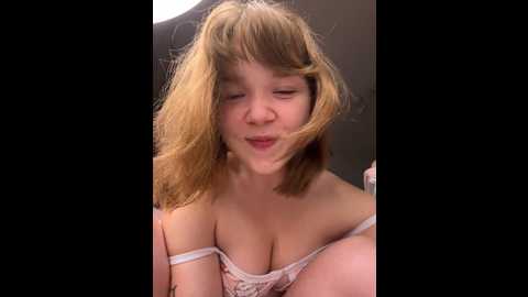 emilly_wills_ @ stripchat on 20241018