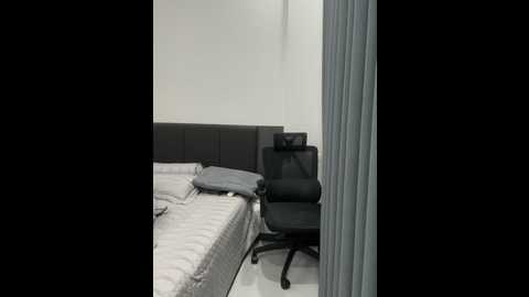 fallon_na @ stripchat on 20241018