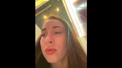 holly_play @ stripchat on 20241018