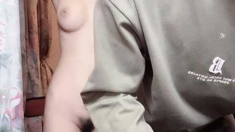 jiajia163 @ stripchat on 20241018