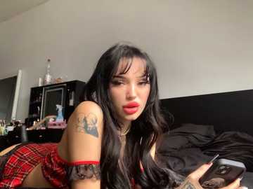 madelinexx @ stripchat on 20241018