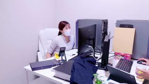 manami_maru @ stripchat on 20241018