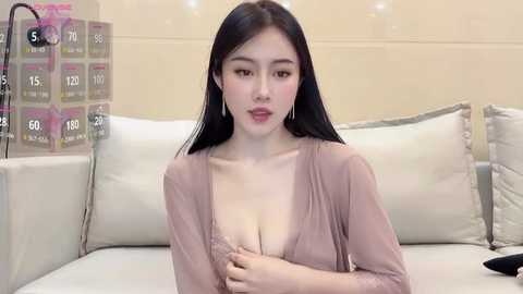 ruoling_19 @ stripchat on 20241018