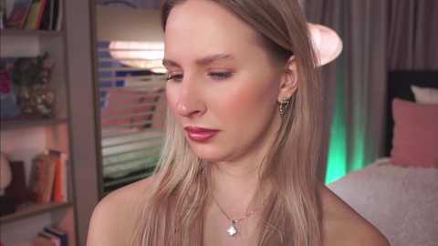 annlevine @ stripchat on 20241019