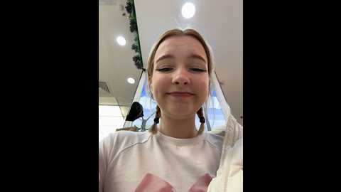 baby_tiny @ stripchat on 20241019