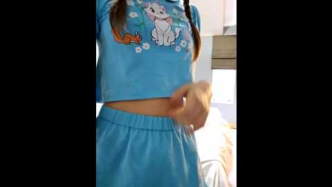 elikako @ stripchat on 20241019