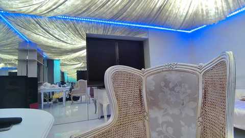 esmerkadin @ stripchat on 20241019