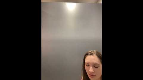 holly_molii @ stripchat on 20241019