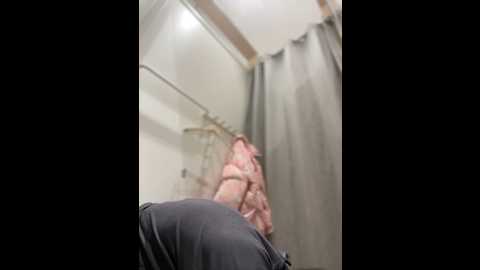 holly_molii @ stripchat on 20241019