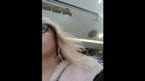 kate_risky @ stripchat on 20241019