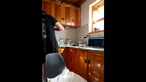 keilabassi7_7 @ stripchat on 20241019