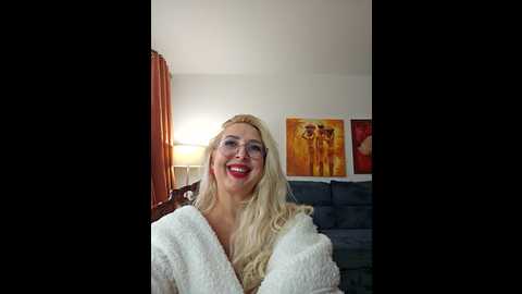 mariarichi_ @ stripchat on 20241019