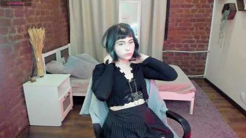 miku_alt @ stripchat on 20241019