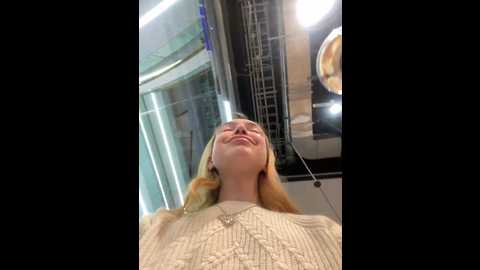 miss_elfie @ stripchat on 20241019