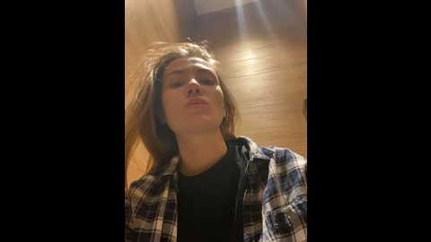 valenciashock @ stripchat on 20241019