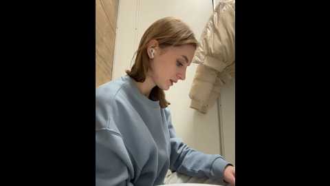 _angelari_ @ stripchat on 20241020