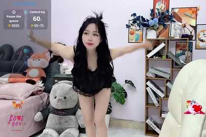 _llisa_ @ stripchat on 20241020