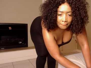 giantbootymilf @ stripchat on 20241020