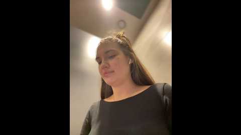 holly_molii @ stripchat on 20241020