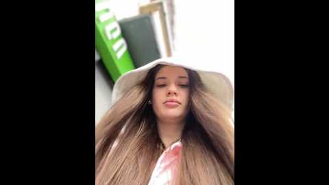 holly_molii @ stripchat on 20241020