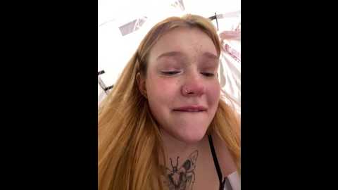 honey___hot @ stripchat on 20241020